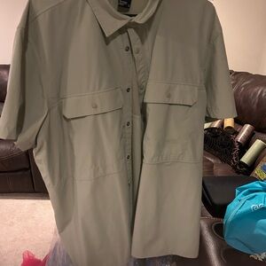 The North Face Men's Lightweight Shirt  in Green